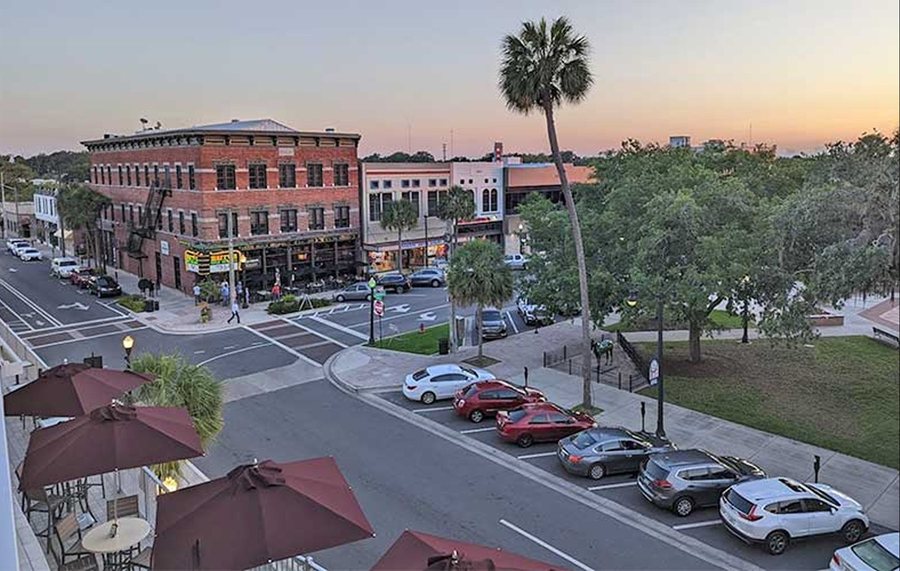 Nearby attractions in downtown Ocala