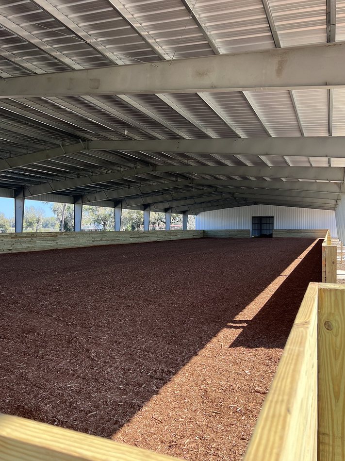 Solaris Farm covered riding arena